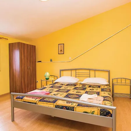 Apartment Bribirskih Knezova II Apartman