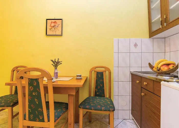 Apartment Bribirskih Knezova II Lägenhet